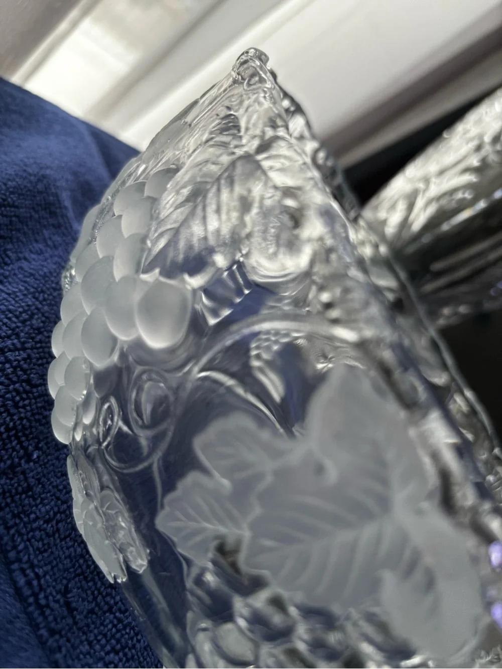 Vintage Mikasa Walther Glas Carmen Crystal Grape Serving Bowl W. Germany